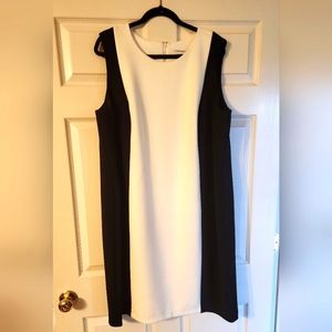 Calvin Klein Black & White Color Blocked Sheath Dress 22W